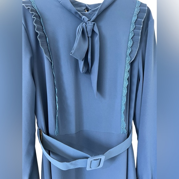 Full length elegant modest dress, abaya, jilbab - Picture 3 of 11